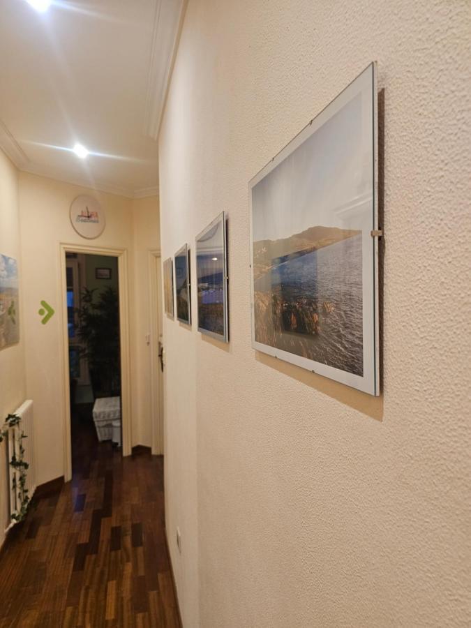 Habitacion Amplia Y Centrica En Piso Compartido A Coruña Εξωτερικό φωτογραφία