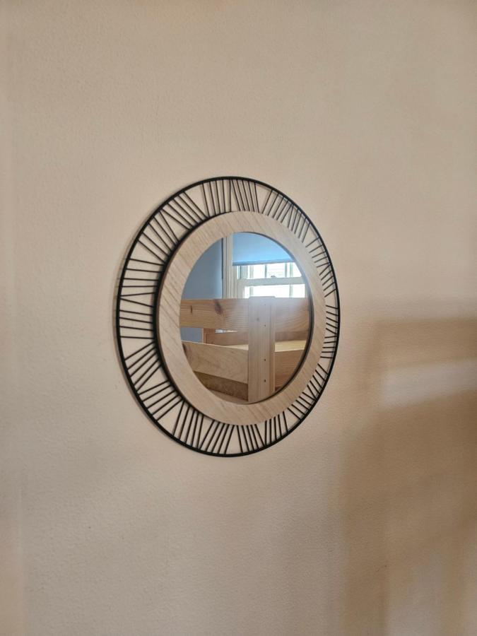Habitacion Amplia Y Centrica En Piso Compartido A Coruña Εξωτερικό φωτογραφία